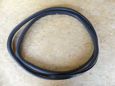 BMW Door Frame Weather Strip Gasket, Front Left or Right 51337177998 09-15 740i 750i 760Li Hybrid 7 Alpina B7